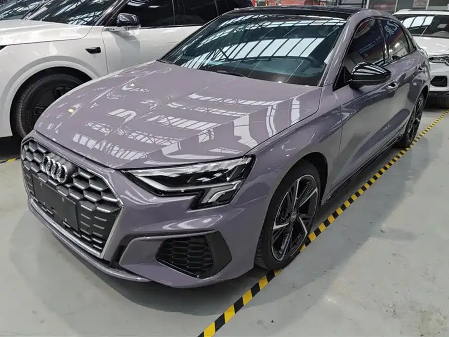 Audi A3 — фото 1
