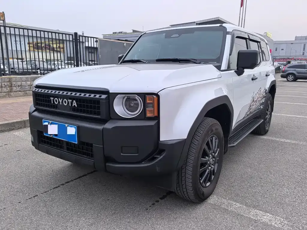 Toyota Prado