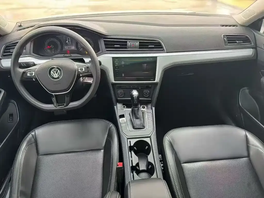 Volkswagen Lamando 2022 из CN, фото 6