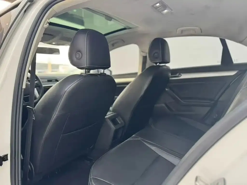 Volkswagen Lamando 2022 из CN, фото 3