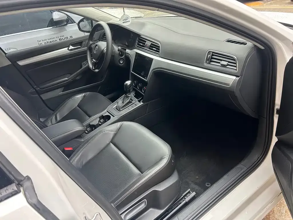 Volkswagen Lamando 2022 из CN, фото 10