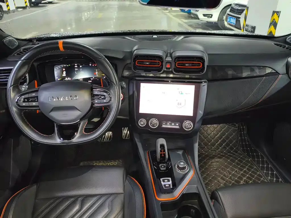 Lynk & Co 02 Hatchback 2022 из CN, фото 10