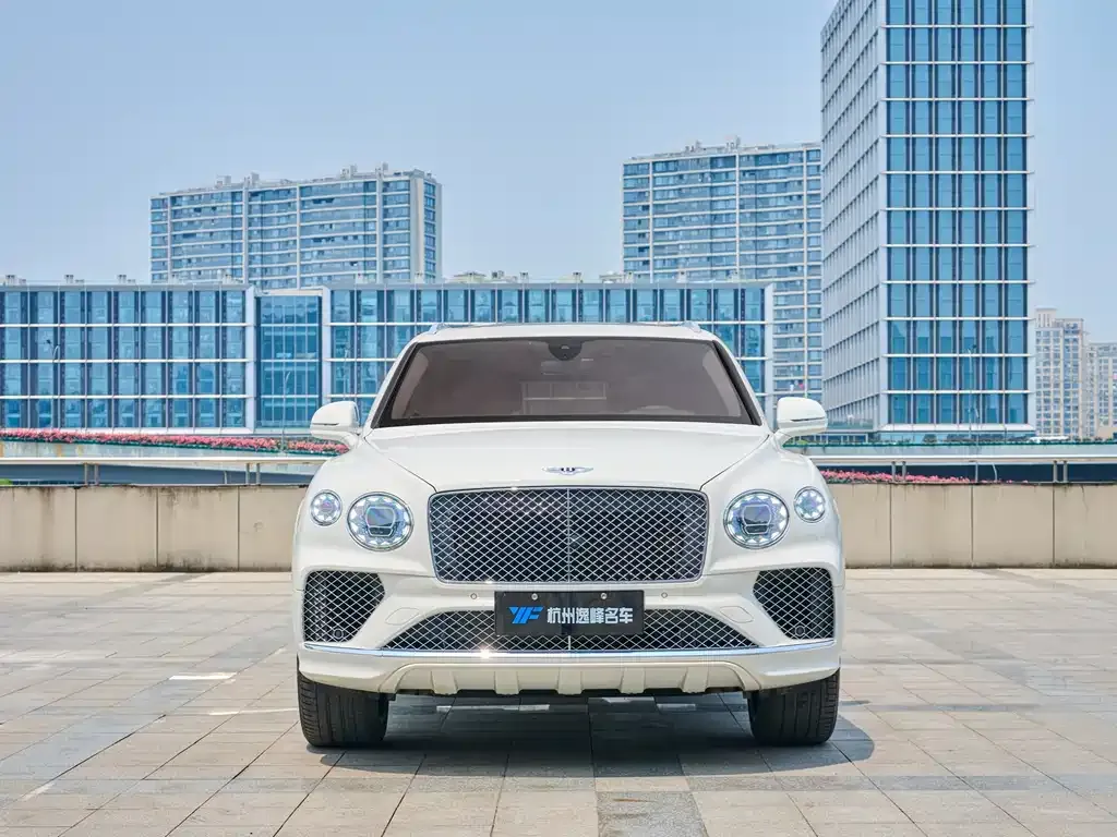 Bentley Bentayga — фото 4