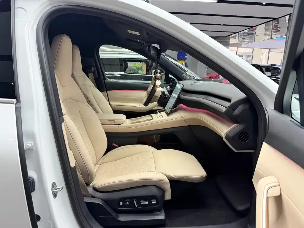 NIO EC7 — фото 10
