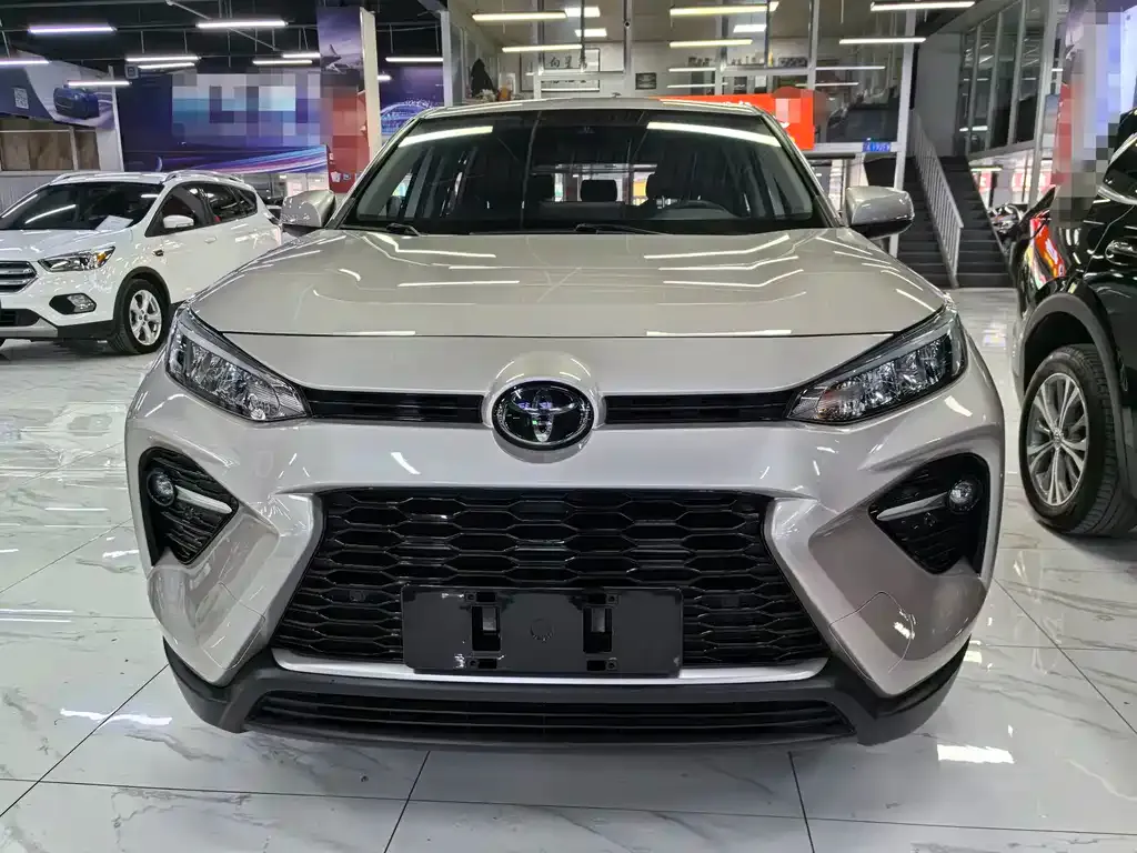 Toyota Wildlander — фото 3