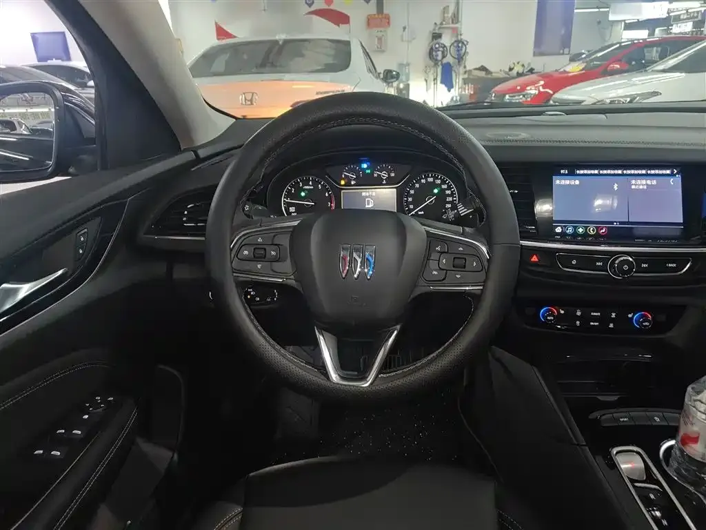 Buick Regal — фото 7