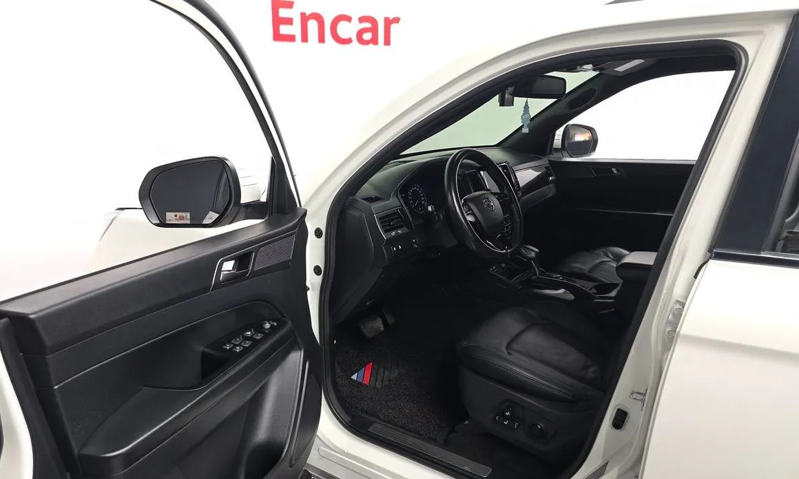 KG Mobility (Ssangyong) Rexton 2023 из KR, фото 3