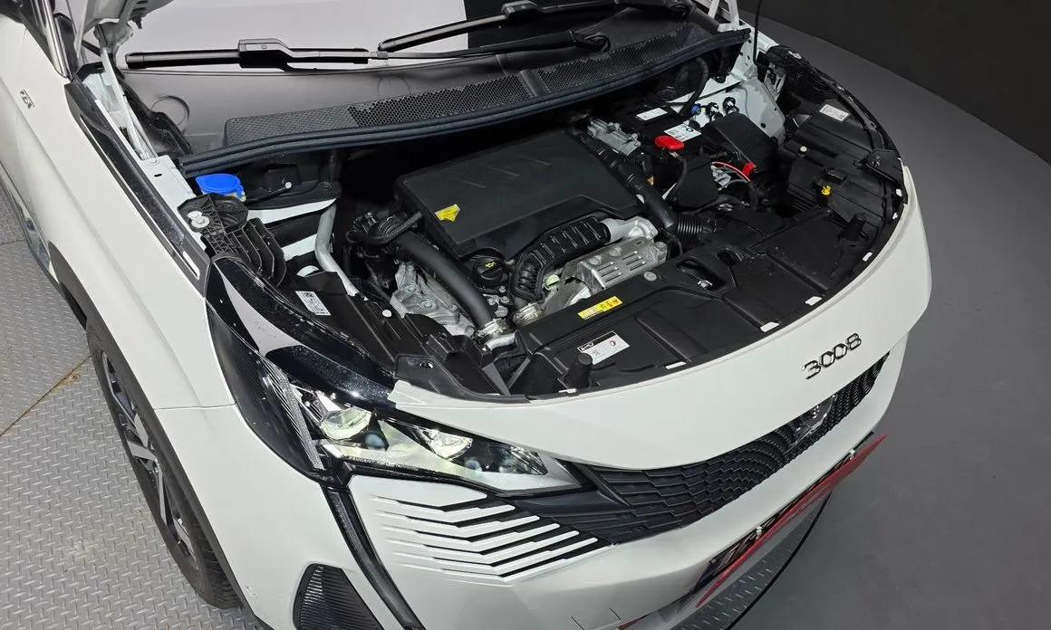 Peugeot 3008 2022 из KR, фото 8