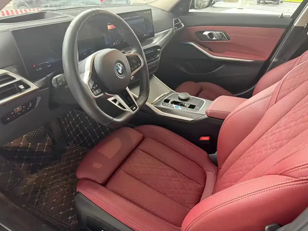 BMW i3 2024 из CN, фото 3