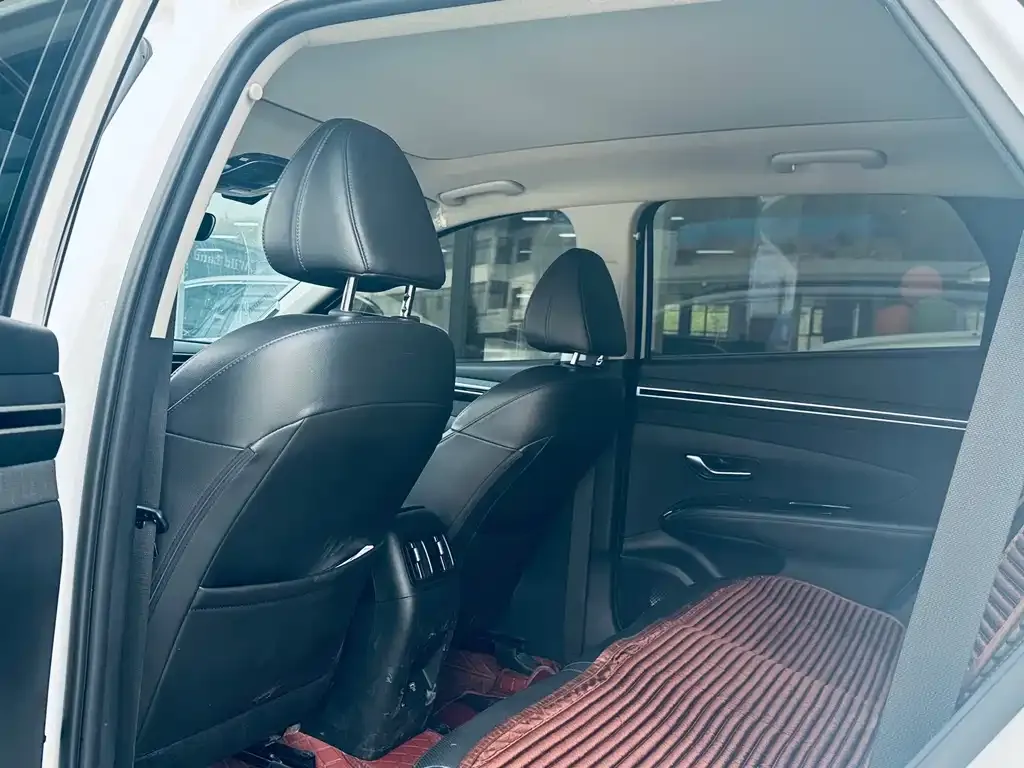 Hyundai Tucson 2024 из CN, фото 4