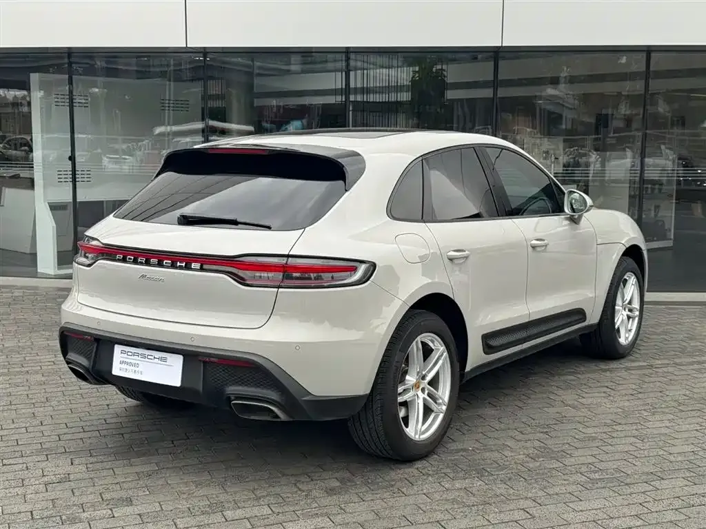 Porsche Macan — фото 7