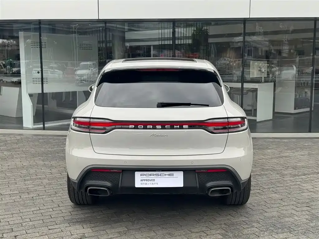Porsche Macan — фото 10