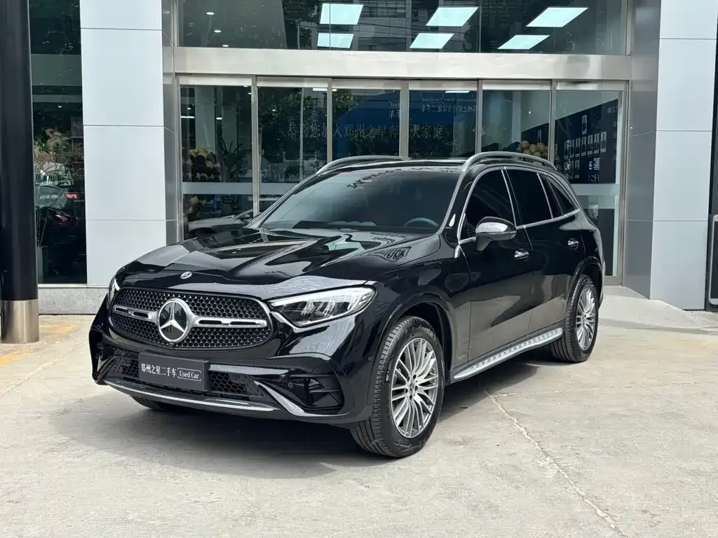 Mercedes-Benz GLC — фото 1