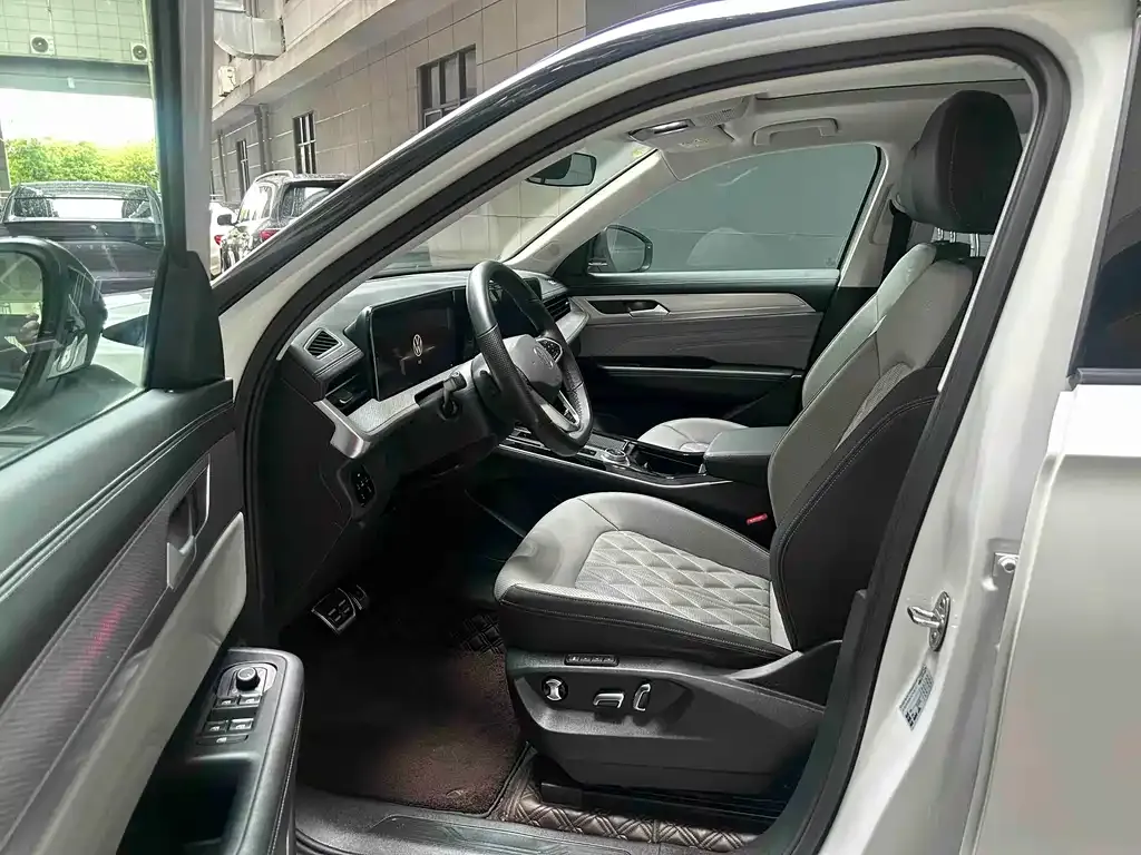 Volkswagen Tavendor 2023 из CN, фото 5