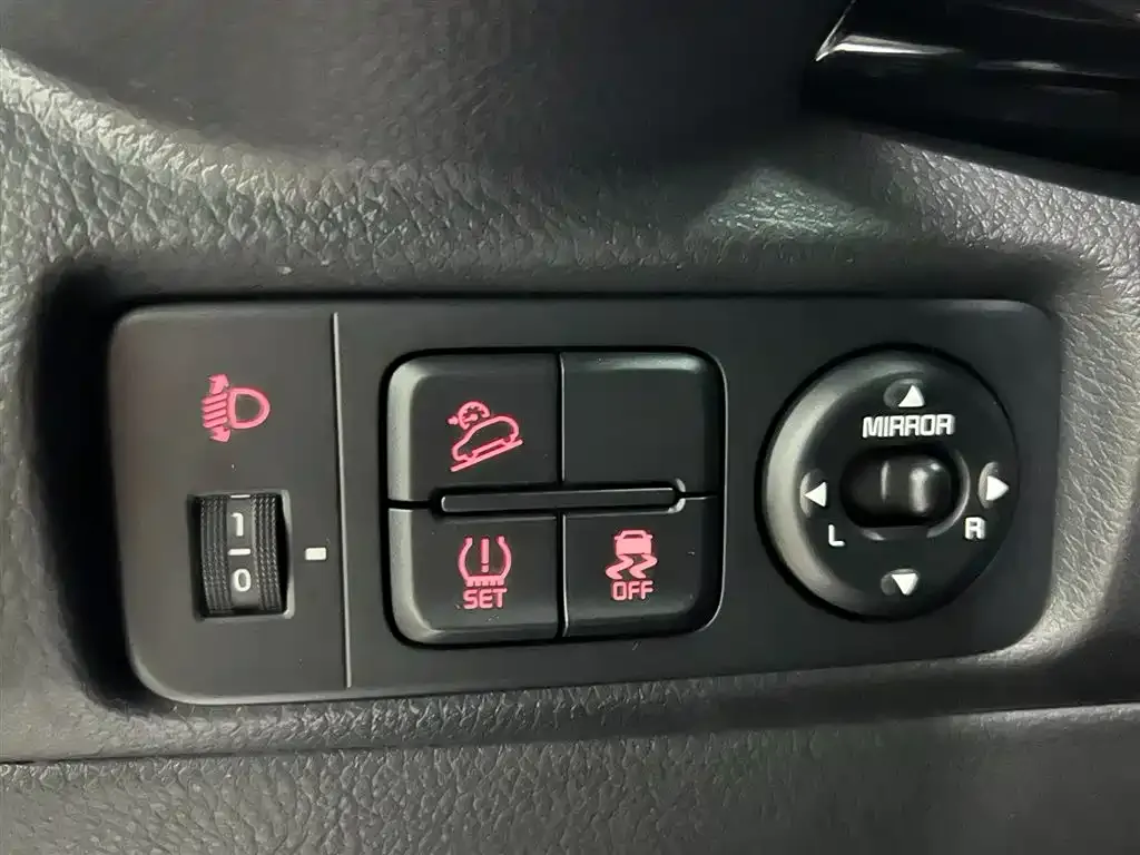 Kia KX1 2022 из CN, фото 5