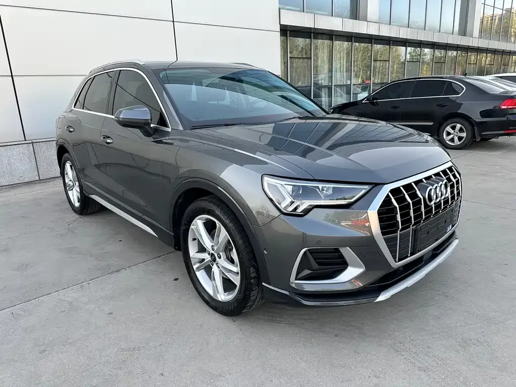 Audi Q3 — фото 3
