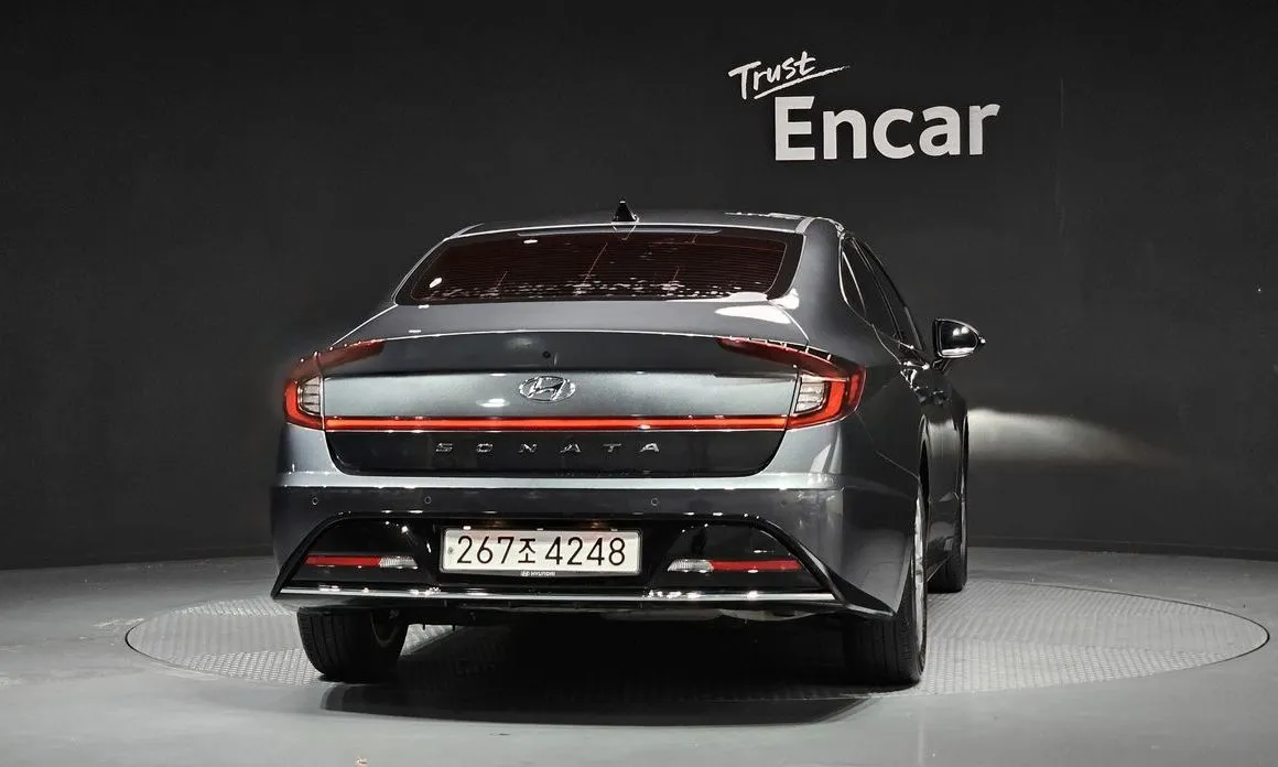 Hyundai Sonata 2022 из KR, фото 2