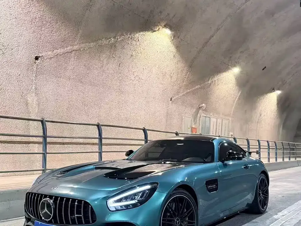 Mercedes-Benz AMG GT — фото 1