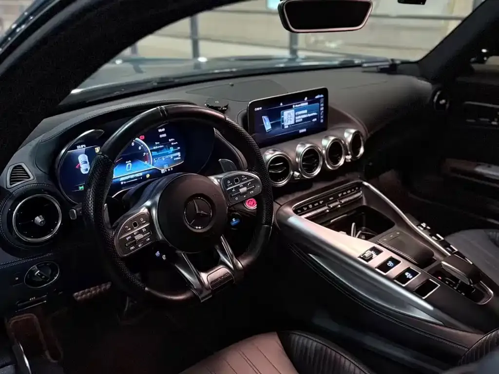 Mercedes-Benz AMG GT — фото 3