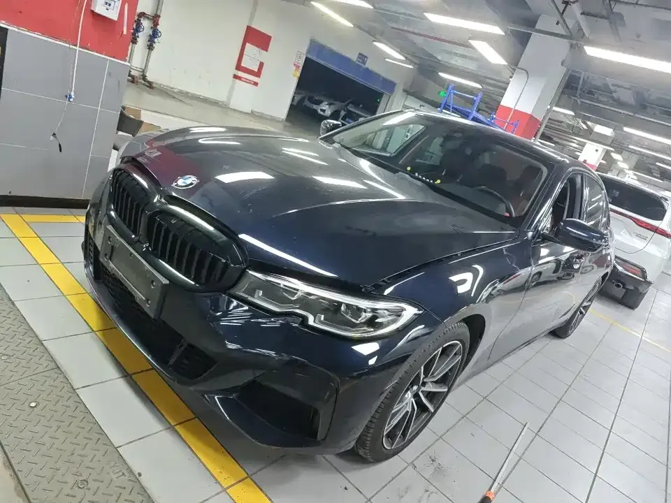 BMW 3 Series — фото 1