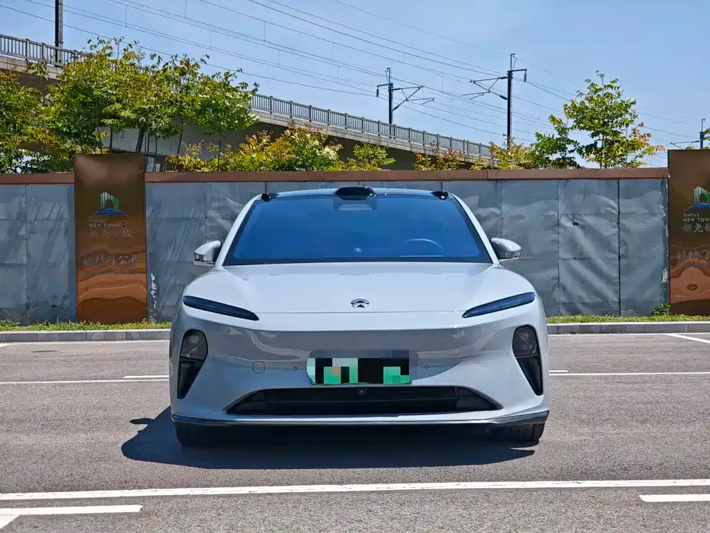 NIO ET5 2024 из CN, фото 3