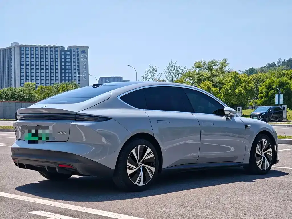 NIO ET5 2024 из CN, фото 2