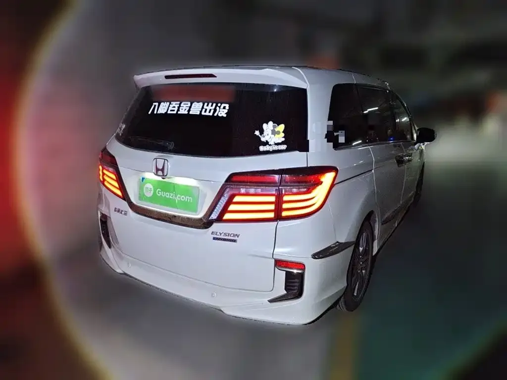 Honda Elysion 2021 из CN, фото 4