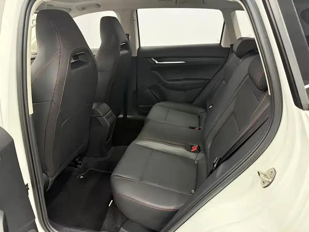 Skoda Kamiq 2022 из CN, фото 9