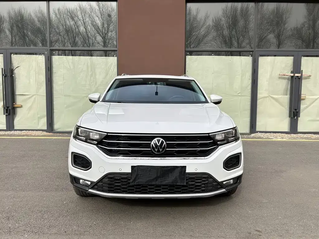 Volkswagen T-Roc — фото 4