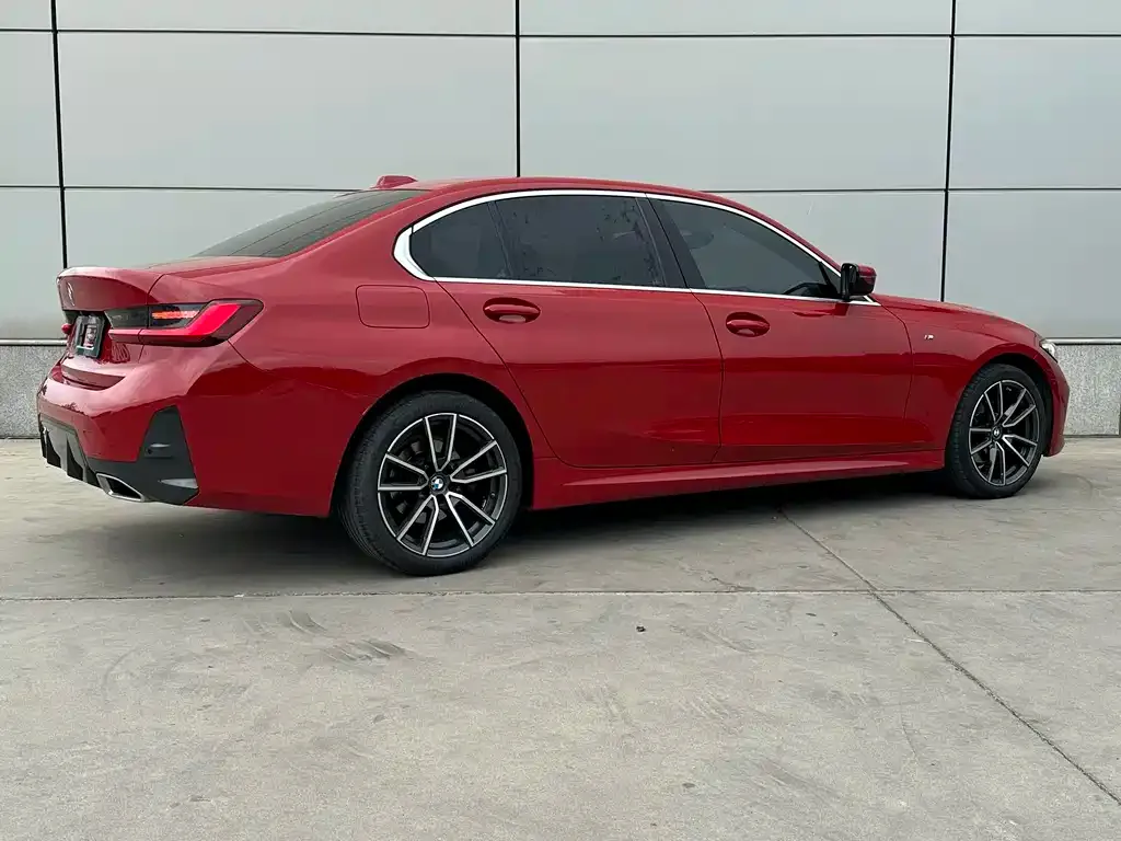 BMW 3 Series 2023 из CN, фото 2