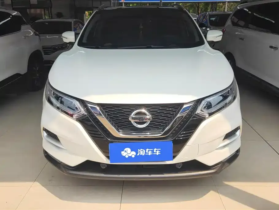Nissan Qashqai — фото 2