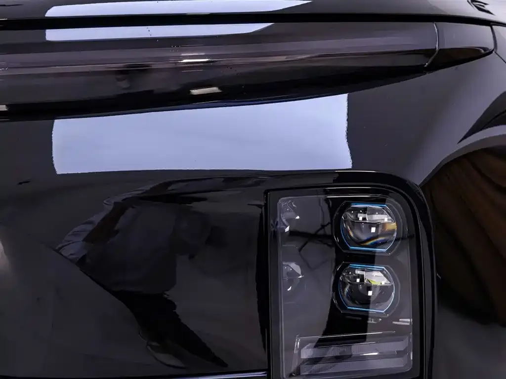 Li Auto L7 — фото 4