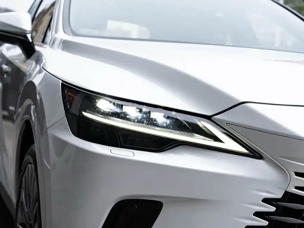Lexus RX — фото 2