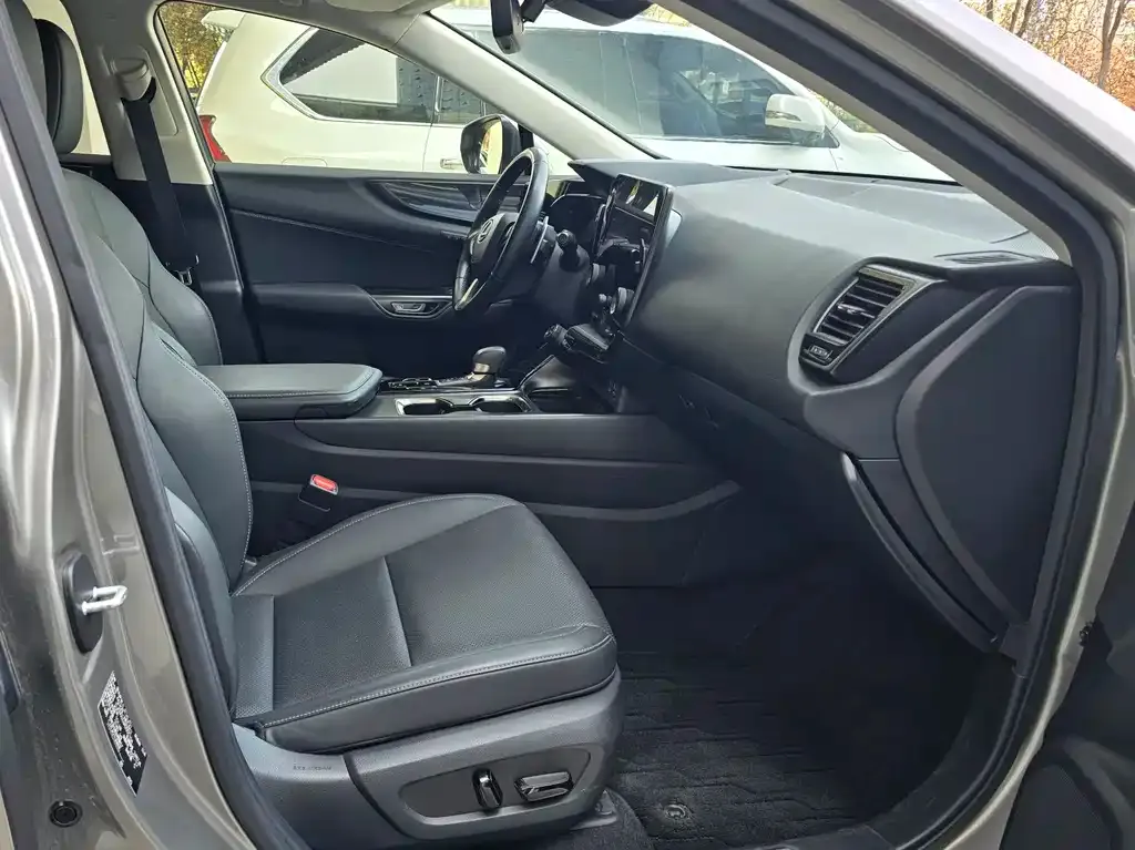 Lexus NX 2022 из CN, фото 3