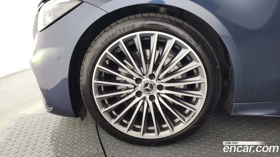 Mercedes-Benz C-Class 2024 из KR, фото 7