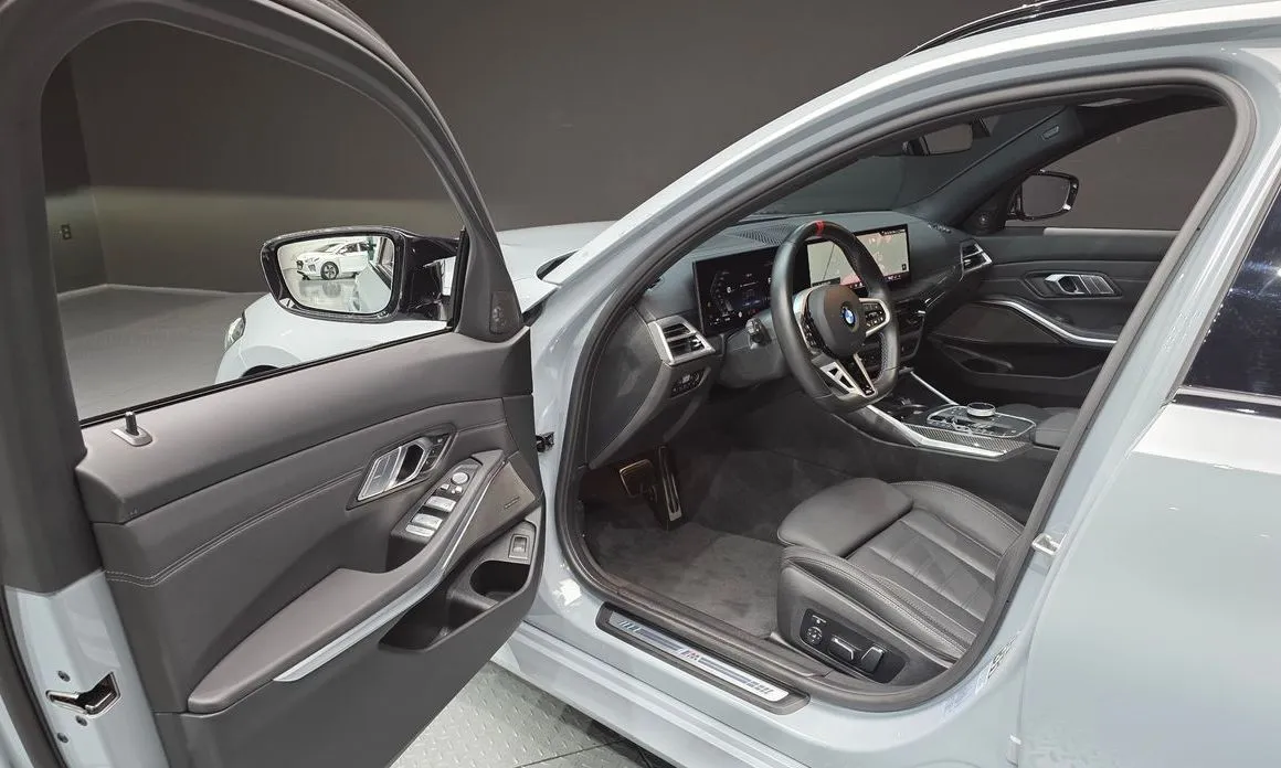 BMW 3-Series 2025 из KR, фото 7