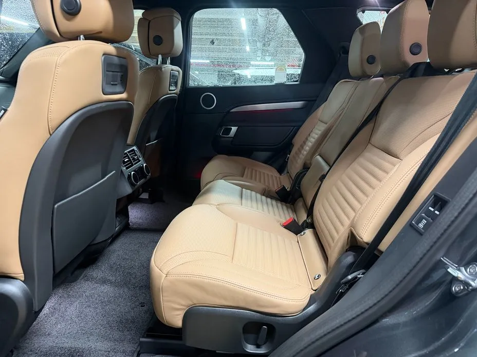 Land Rover Discovery 2025 из KR, фото 8