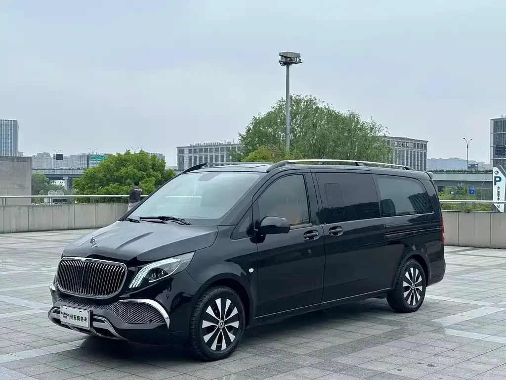 Mercedes-Benz Vito — фото 1