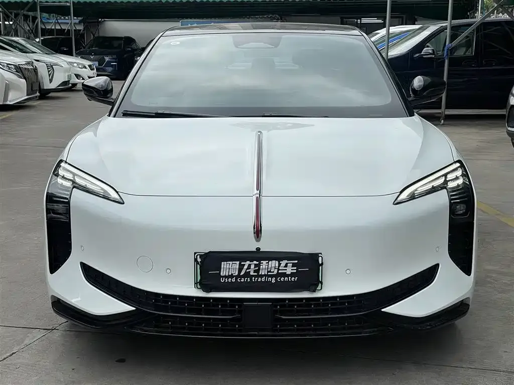 Hongqi EH7 2025 из CN, фото 10