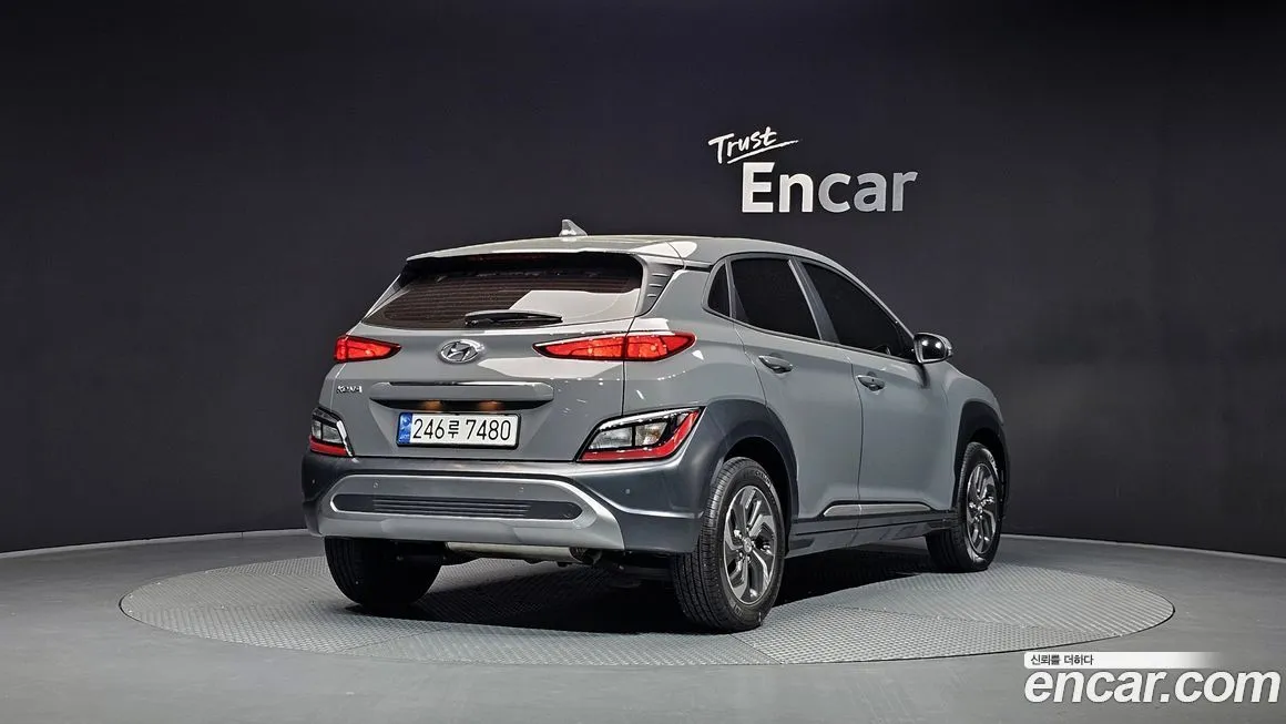 Hyundai Kona — фото 9