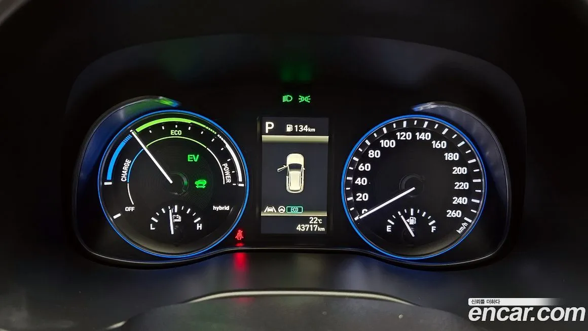 Hyundai Kona — фото 2