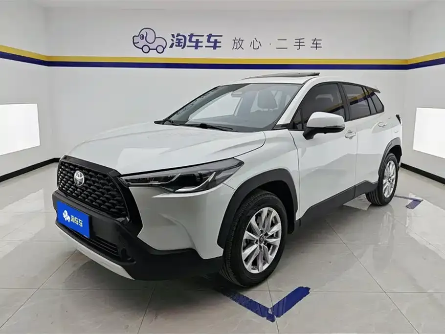 Toyota Corolla Cross 2024 из CN, фото 1