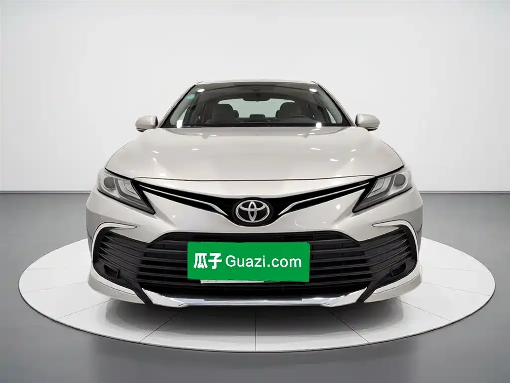 Toyota Camry 2023 из CN, фото 3