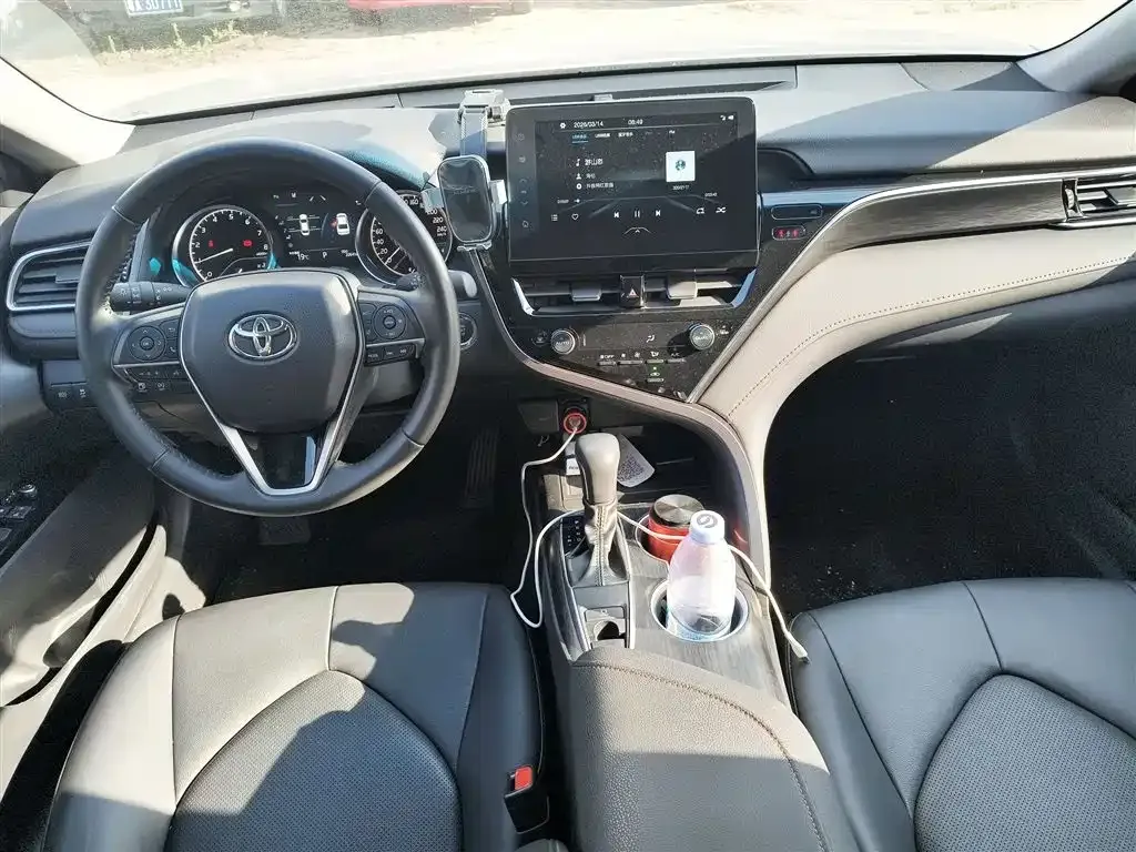 Toyota Camry 2023 из CN, фото 7