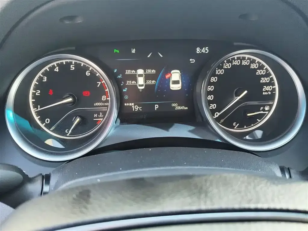 Toyota Camry 2023 из CN, фото 6