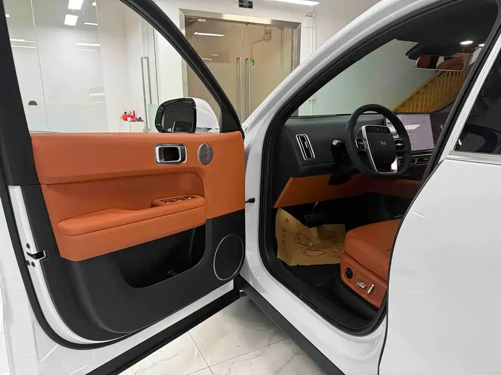 Li Auto L6 2025 из CN, фото 8