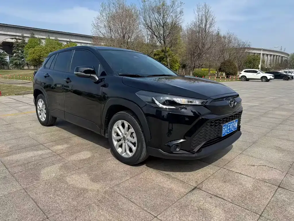 Toyota Frontlander 2024 из CN, фото 9