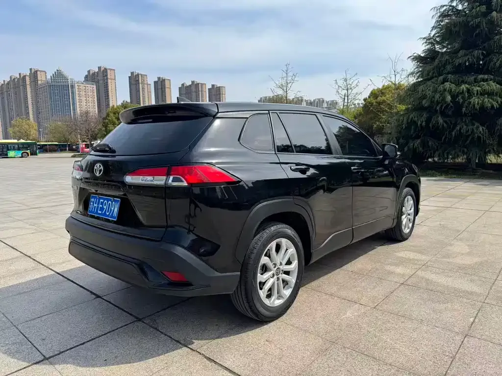 Toyota Frontlander 2024 из CN, фото 6