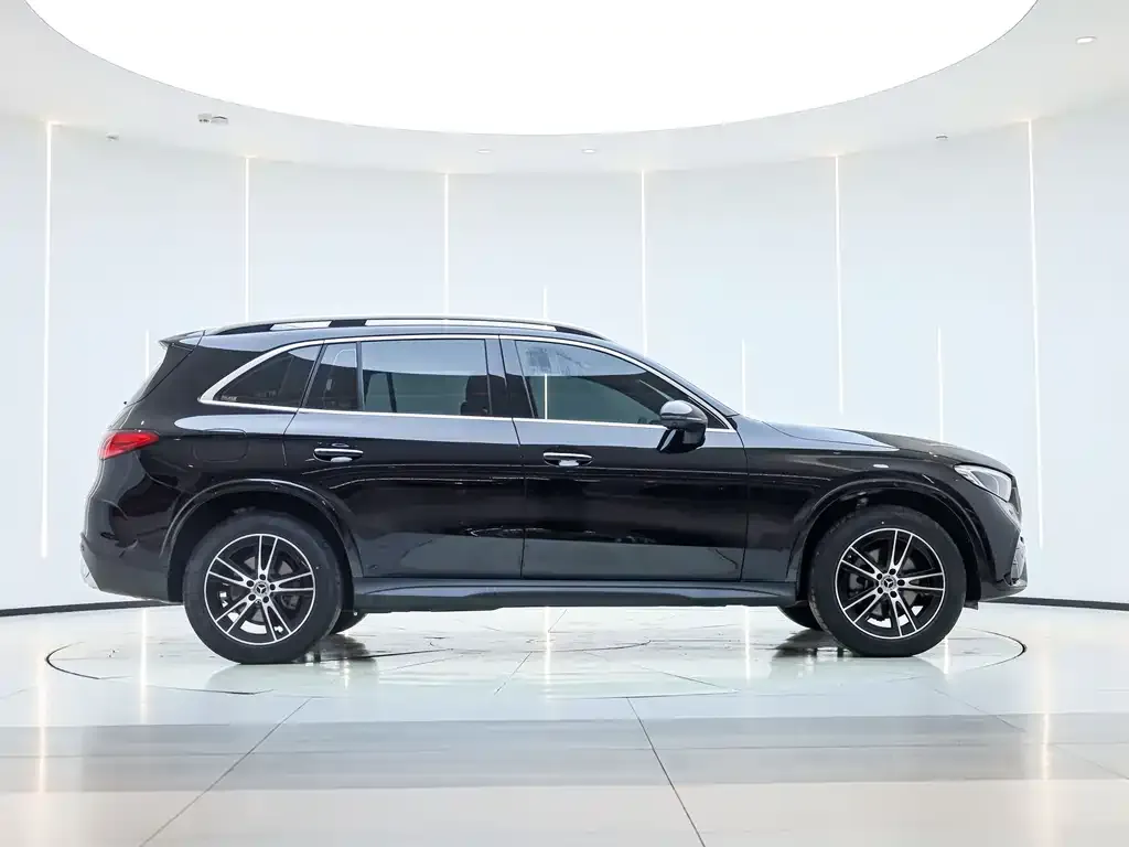 Mercedes-Benz GLC — фото 2