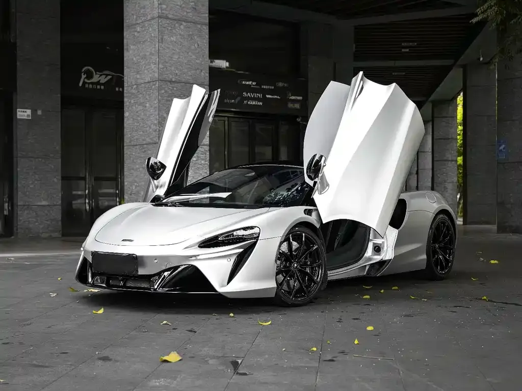 McLaren Artura 2023 из CN, фото 4